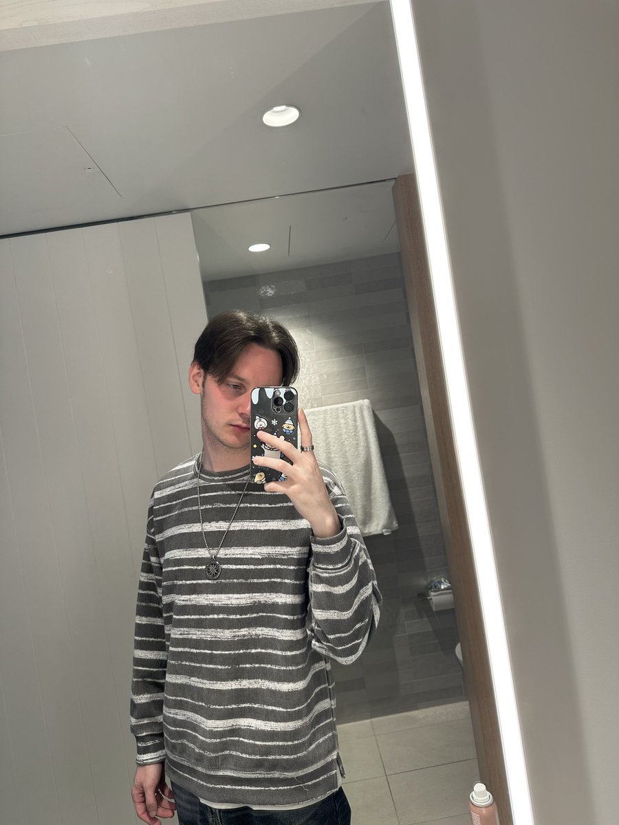 josh 💭 tweet media