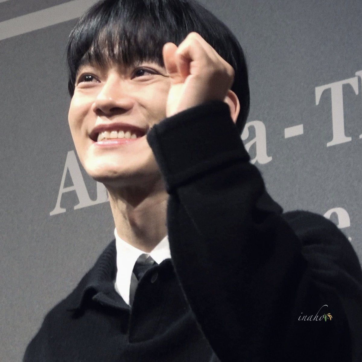 이나호 tweet media