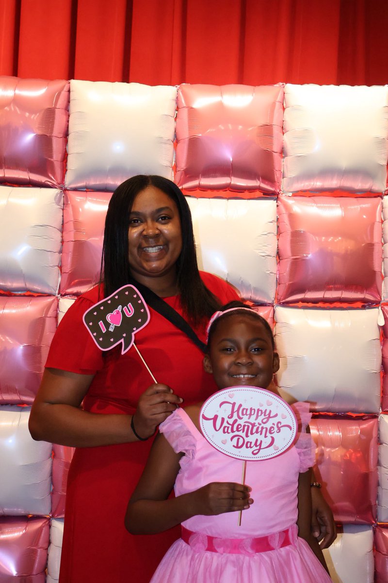 Thompson Elementary tweet media