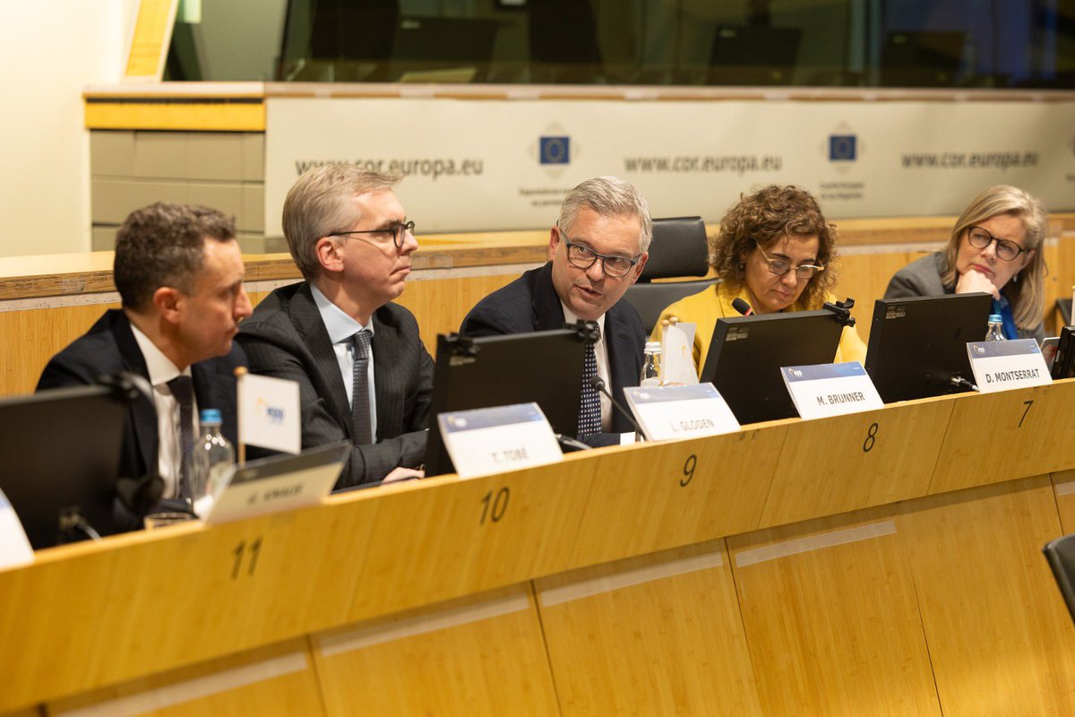 EPP's tweet image. Powerful keynote by @magnusbrunner, driving forward a secure and responsible EU migration policy.