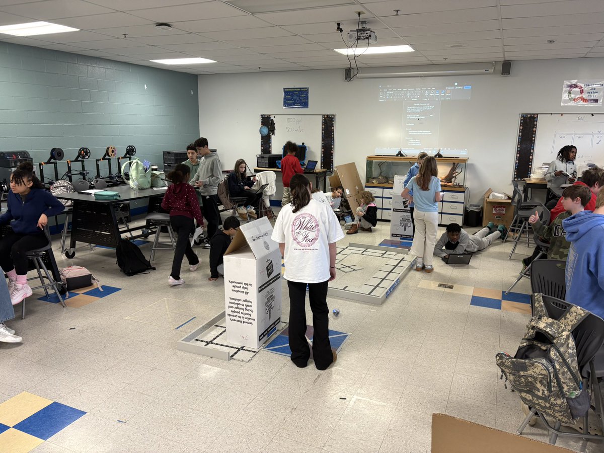 Siegel Middle School STEM tweet media