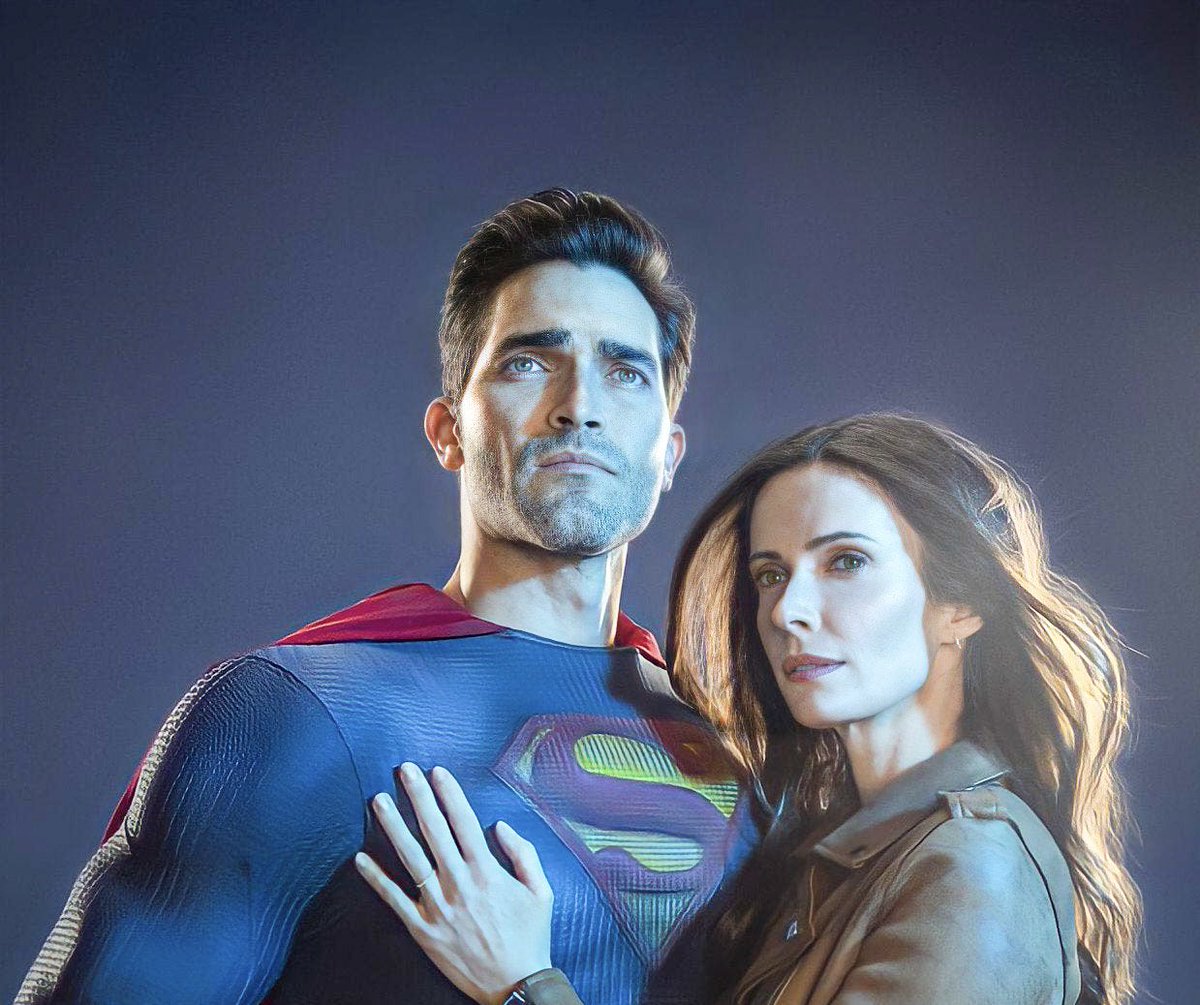 Tyler Hoechlin + Michael Bishop Updates tweet media