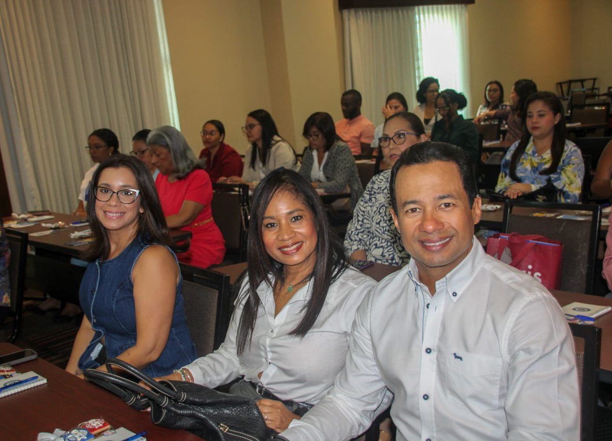 ShCalidad's tweet photo. Conferencia: "Cambios en las futuras normas ISO 9000, 9001 y 19011. https://t.co/Gp8u3iqhQO