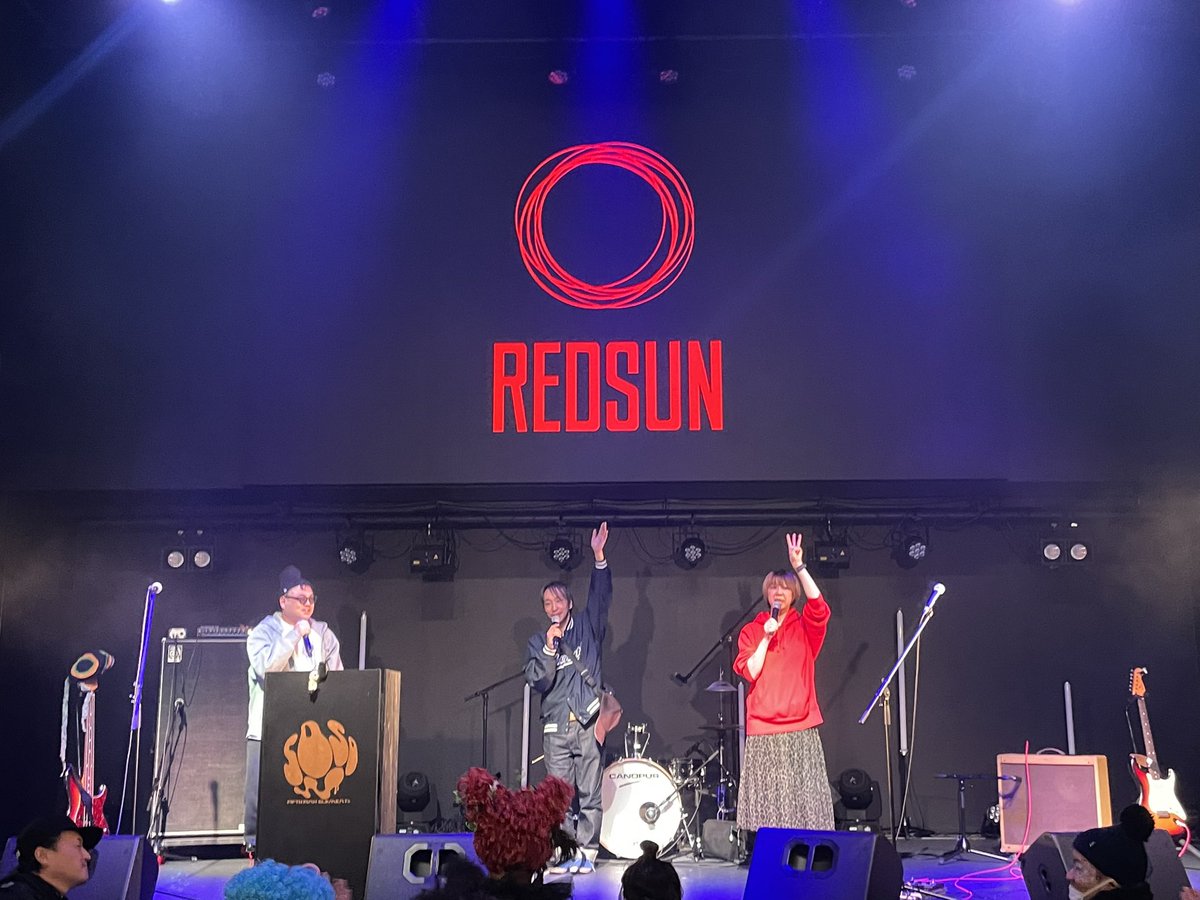 REDSUNknzw's tweet photo. 2/21(土)〜23(月祝)の3日間、北陸 Local SummitにてREDSUNにご来場いただきまして、ありがとうございました！🫡

エクストリームギターの永嶋さん、Jamのかおるさん、SIVILの拓生くんがそれぞれ企画主催し、各日個性が光るライブイベントになりました。永嶋さんは全日音響も担当していました！お疲れさまです🙂‍↕️

出演���の皆様もありがとうございました！

和太鼓riku／Never Ending Way／オジハルズ／sway／いとしのジュリーズ／THE TAMUYASU／Asuk@／SPANDELICO／JOMM／CHEERS／northernlife／FEEL-A／The Black Jeans／public fruit／The Morning Glory／X KANAZAWA／ストロベリーソングエキストラ／駅前7／HELL BOUND／La Joconde／SIVIL／さとち／ウタネコ。／THE DROOGY／じゃばらぶう／トオル コバヤシ／ネムムノモリ。／コクシネル／dancostes／throw／5050W(ソソウ) 
敬称略

ぜひまた来年REDSUNで開催お願いします！

🟢👌🏻
