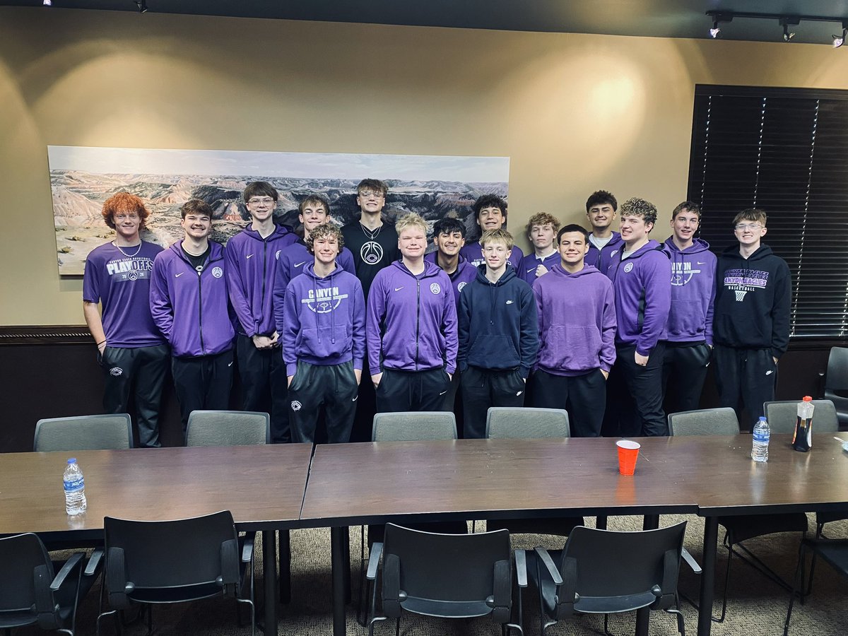 Canyon Eagle Basketball tweet media