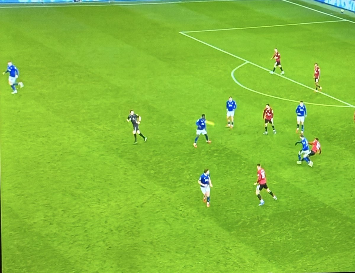 Dave Downie tweet media