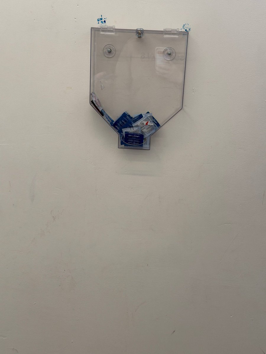 كرم قاضي tweet media