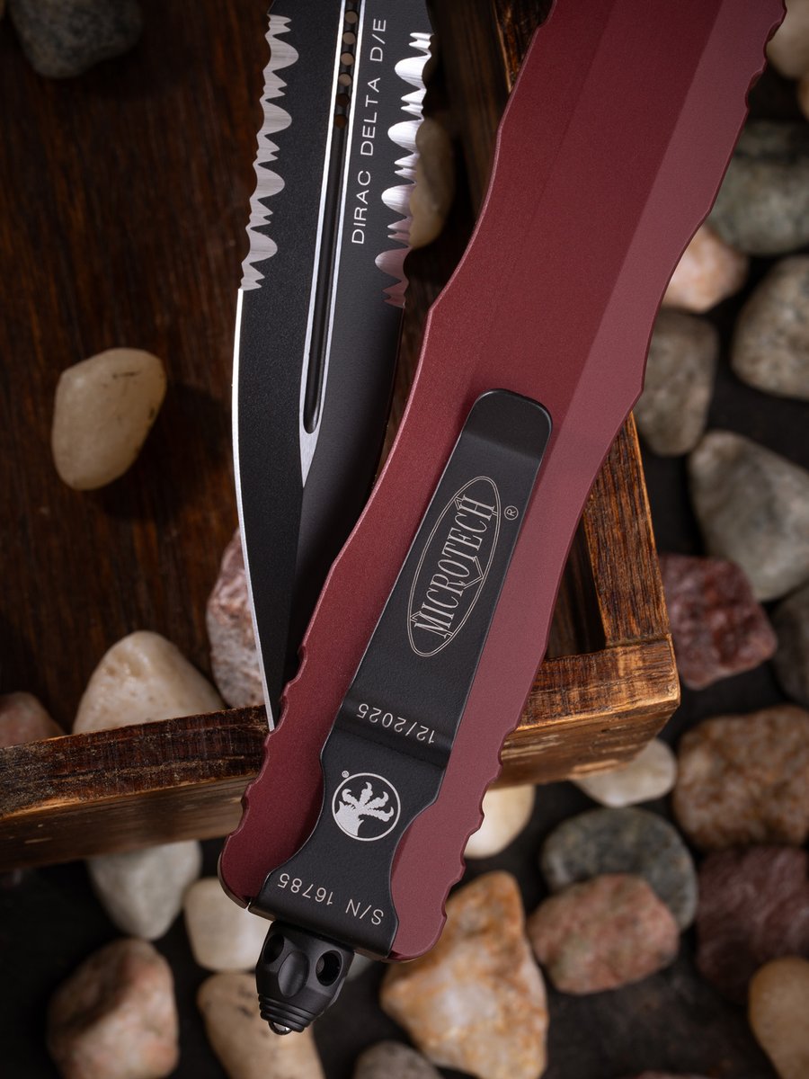 Microtech Knives tweet media