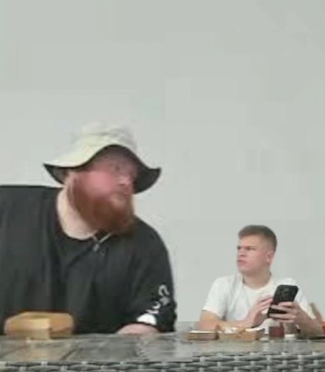 how one piece characters look next to each other