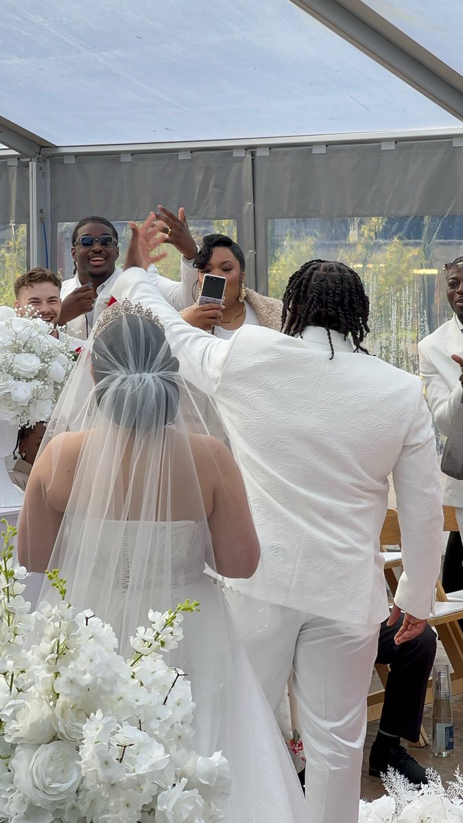 VixoJr 🌩️ tweet media