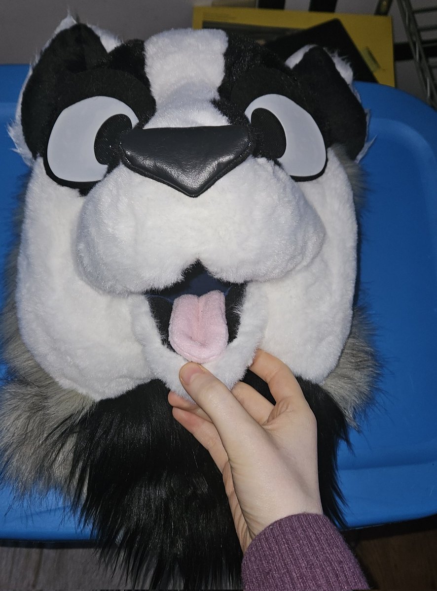 SorceryDeer's tweet photo. 🍄🦡✨️Looking for a cheap starter fursuit for sale? This 2025 Lavafox badger full partial is now for only $500 + shipping! Comes with everything seen, 10+ pieces of art, and a laminated badge of the character! DM me here or on Telegram at SorceryDeer if interested! ✨️🦡🍄 https://t.co/zBXQL3kIvj