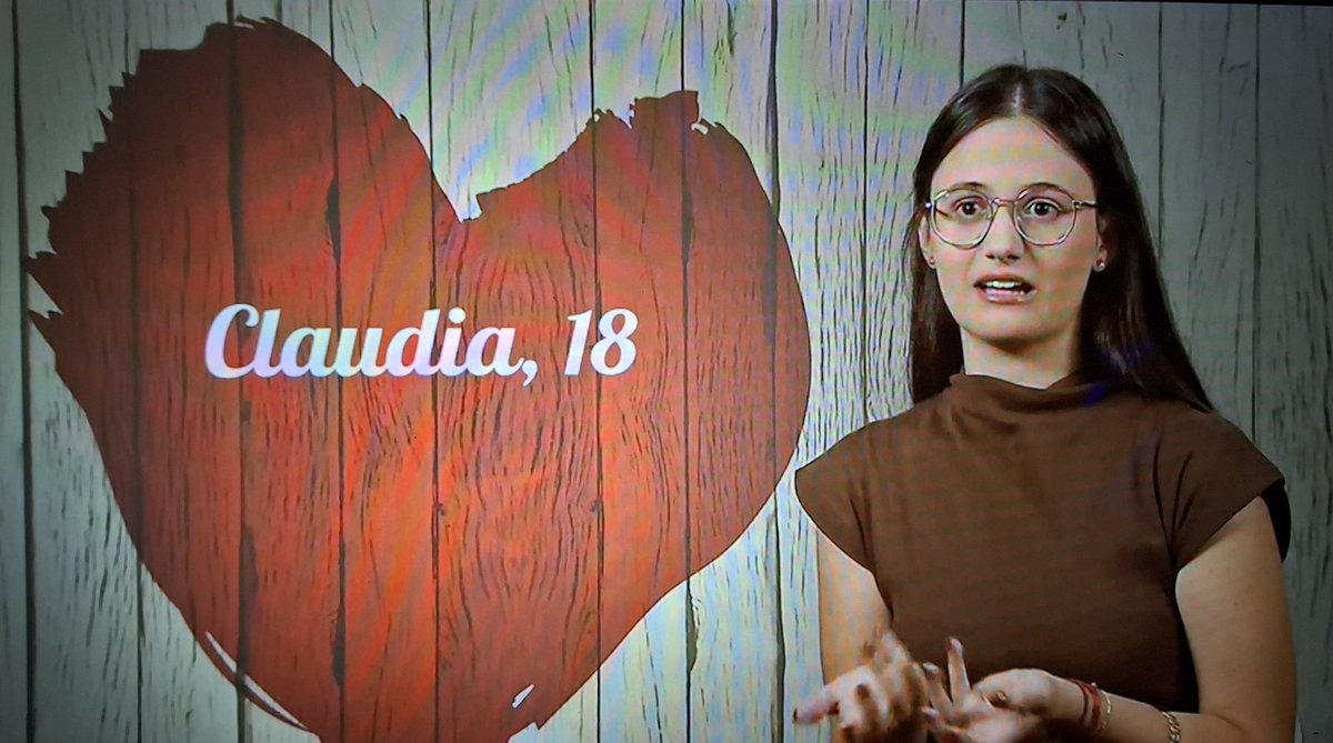 MaSolaQueLaLun4's tweet photo. Que una NIÑA de 18 años diga que no ha tenido suerte en el amor y que nunca ha tenido pareja ni ha dado un beso...😳🙄
¡¡QUE TIENES 18 AÑOS MAJA!!
¡Que te acaban de salir los dientes!
Pero claro, como ahora con 14 ya están hartas de tó... se siente mayor ya...
Lo que hay que oír! https://t.co/3L938vhGSQ