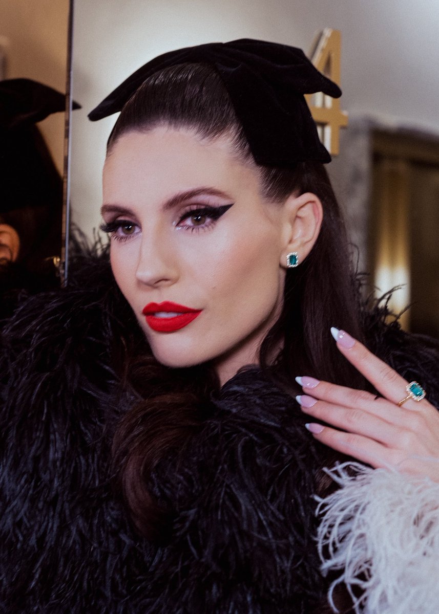 ditonellapiaga tweet media