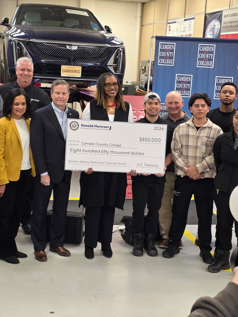 NJ's Community Colleges tweet media