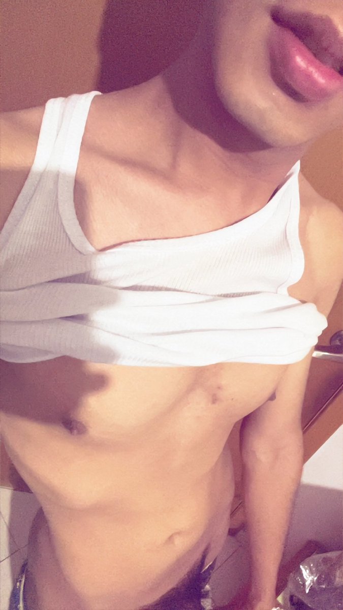 brandonhub2007's tweet photo. Pero si va a volver a ser 2016? 

¿Qué me harían si me ven así? 🫣
@EncuentroGayMty @encuentrogaygdl 
#gay #teengay #gdlgay https://t.co/3iYuTnh2xG