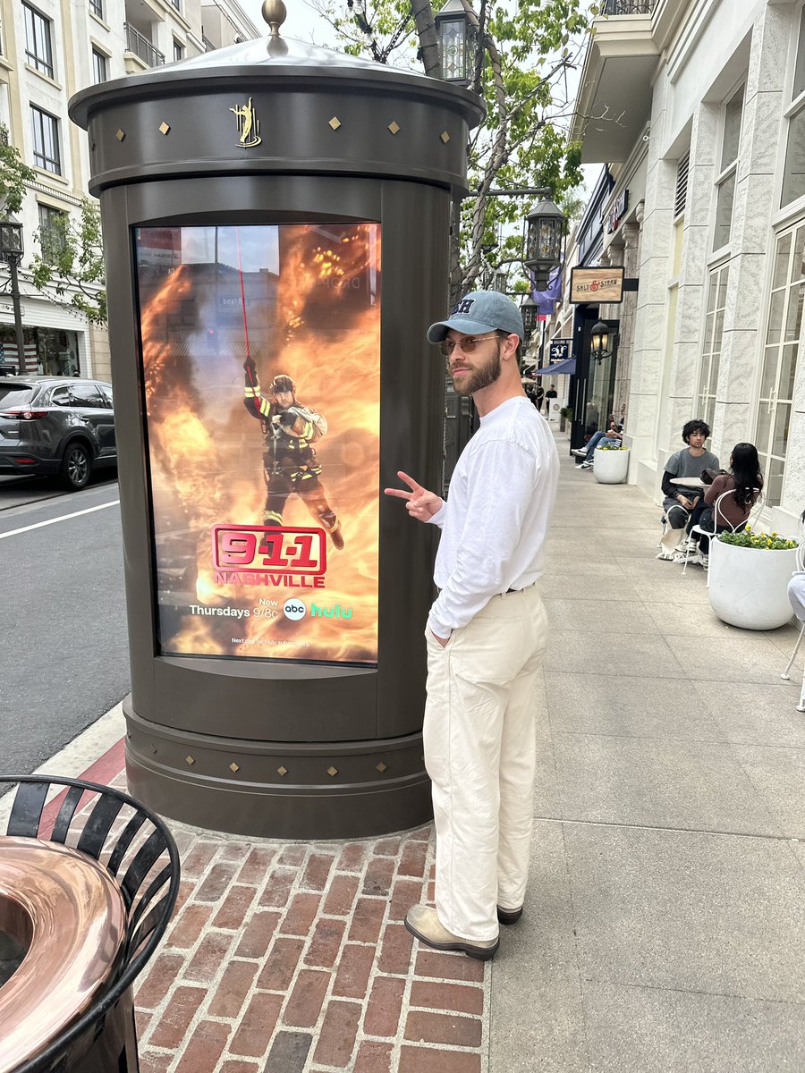 Evan Hofer tweet media