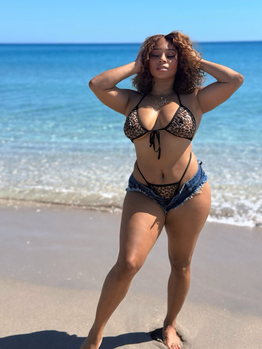 I like it hot…🌞👙