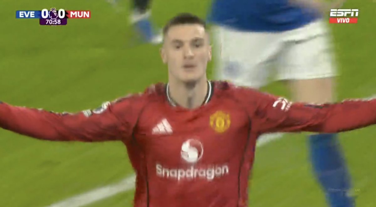 MUnitedEs's tweet photo. GOOOOOOOOOL DEEEE BENJAMIIIIIN SESKOOOOOOOO.

GOOOOOOOOOL DEEEE BENJAMIIIIIN SESKOOOOOOOO.

GOOOOOOOOOL DEEEE BENJAMIIIIIN SESKOOOOOOOO.

GOOOOOOOOOL DEEEE BENJAMIIIIIN SESKOOOOOOOO. https://t.co/UYxMAK1s4a