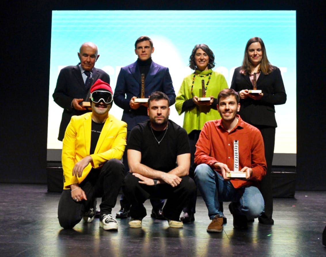 Política Lingüística tweet media