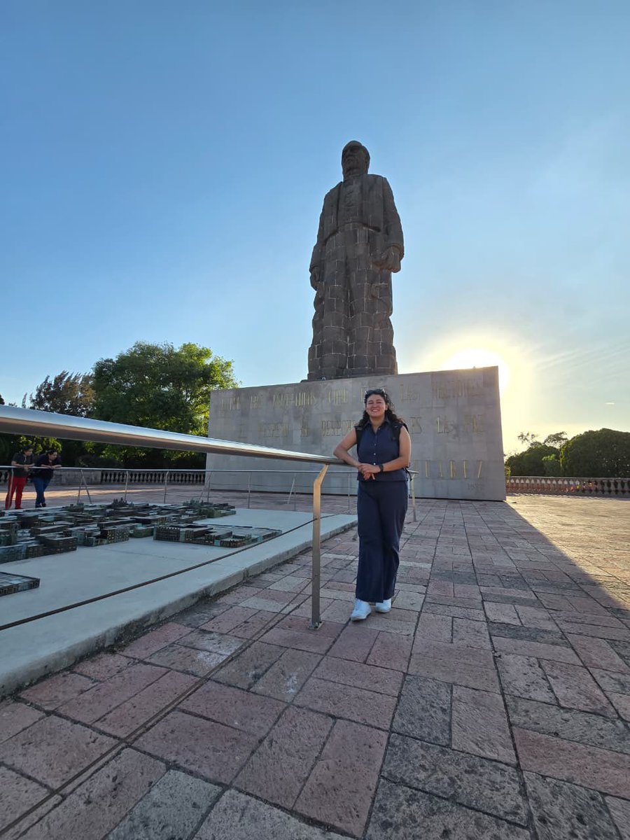 Embajada de México en El Salvador 🇲🇽 🇸🇻 tweet media