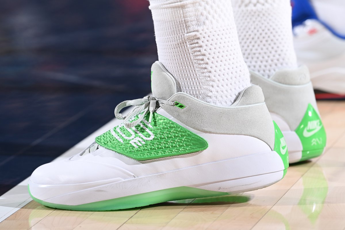 Paolo Banchero debuts a new Air Jordan 4020 PE inspired by his training band 👀