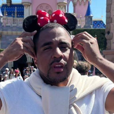 Fely missionária tweet media