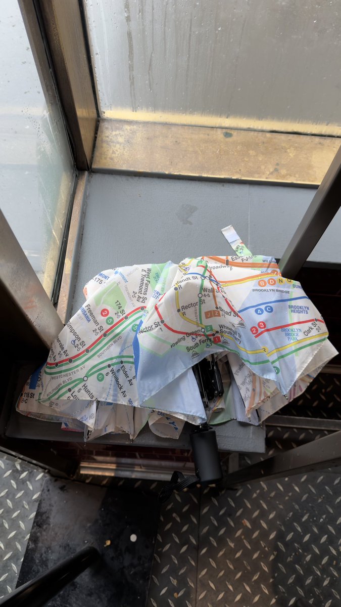 Shavnya's tweet photo. Subway map umbrella ☂️ https://t.co/ubfNyivAi1