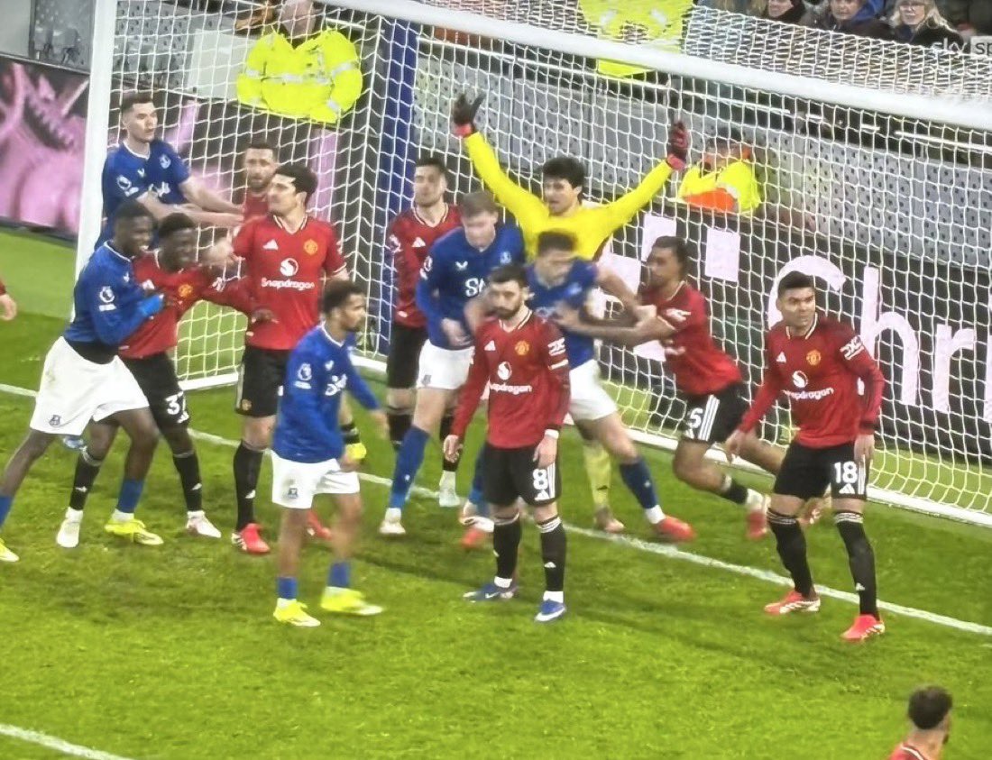 Manchester United Forever tweet media