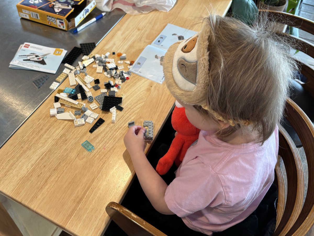 AmishZed tweet media