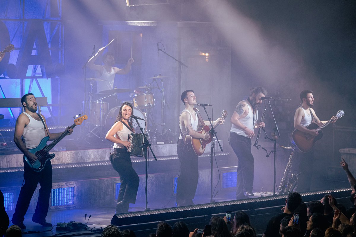ChemaMunozRosa's tweet image. La M.O.D.A. y sus héroes del sábado
LA RIVIERA 
21 - febrero - 2026
.
.
.
.
.
#LaModa #LaRiviera 
#CanonEspaña #Fotografiartedavidaextra 
.
.
.
.
Más ⬇️📷⬇️📷⬇️📷⬇️
chemamunozrosa.myportfolio.com/la-moda-2