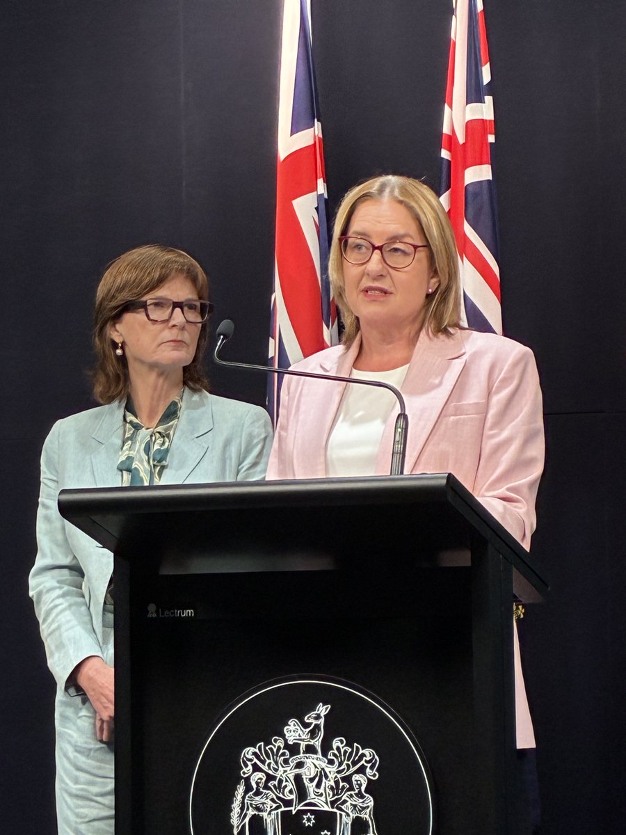 Heidi Murphy tweet media