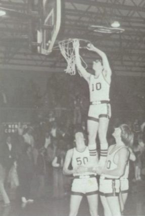 Suiting Up Varsity🟧 tweet media