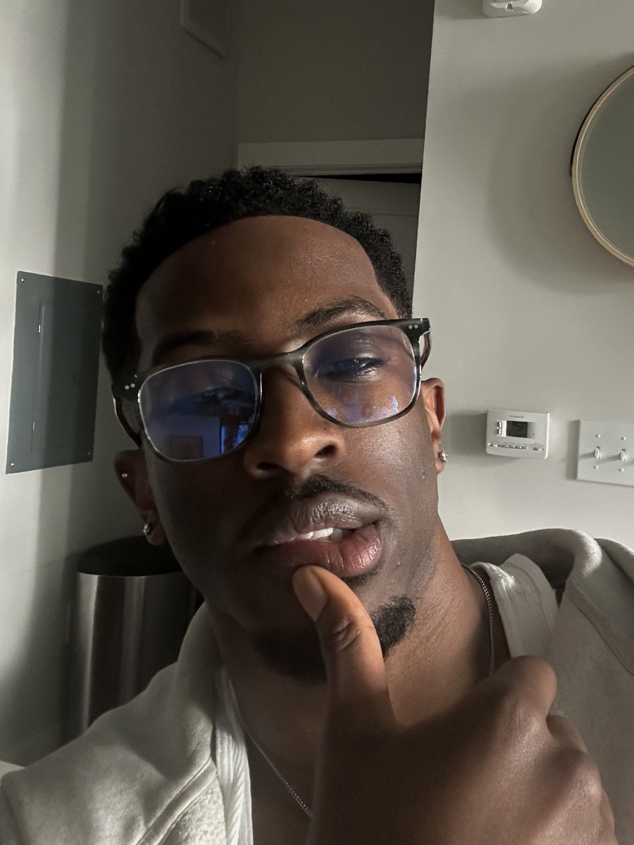 the golden child tweet media