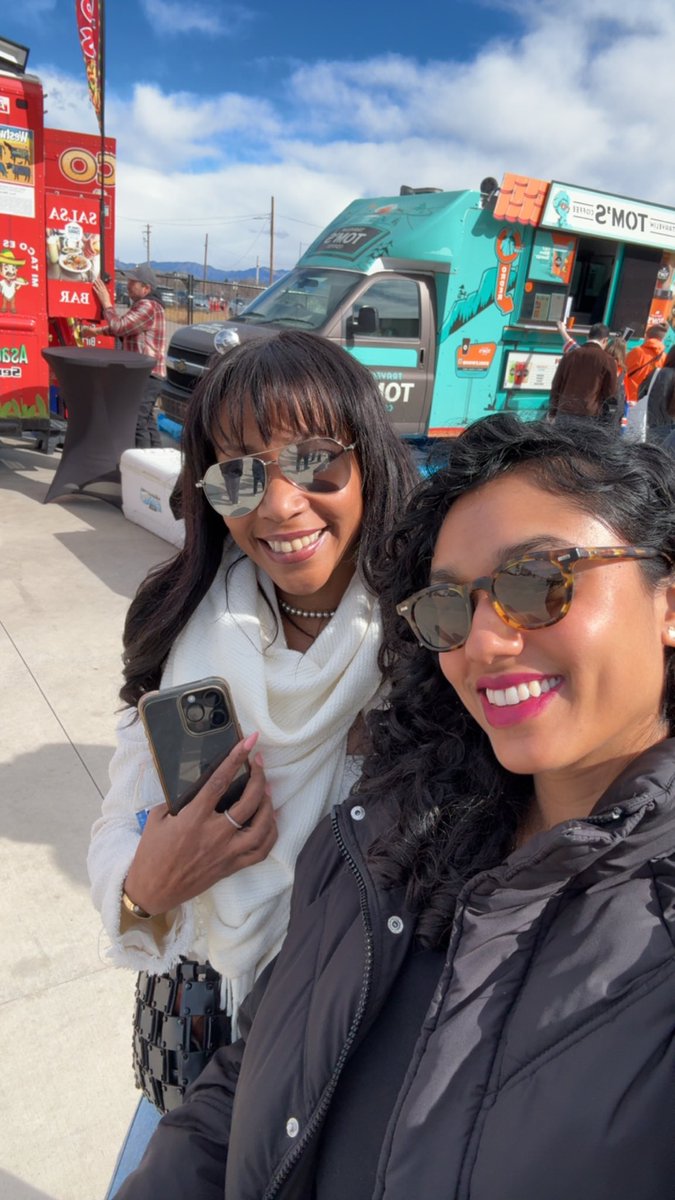 Ashley J tweet media