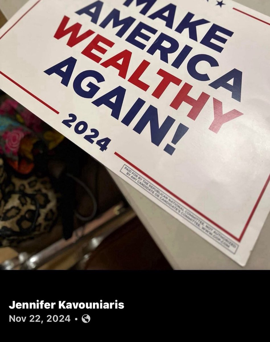 watch_du80548's tweet photo. Making MUrica Great again. #TrumpsAproval 🚽#MAGAGoons ❄️🍺#Olympics #NoMoreWars #Budwiser #TaxPayers ✈️🛸#MidMidterms ⏰⏳#TrumpEpsteinFiles #MAGACON #Tariffs #PoliticalTheatrics #KitchenNightmares #KKKashPatel #CA14 #AD24 #WarRoom 😂🍿🫆🧳 https://t.co/6K5DeTBKvV