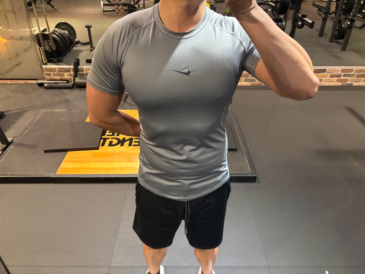 低調健身把拔 tweet media