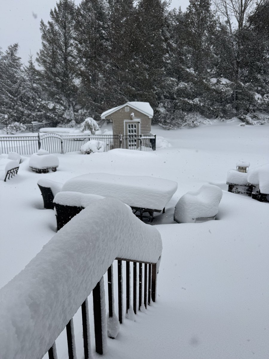 Larry Kaplow tweet media