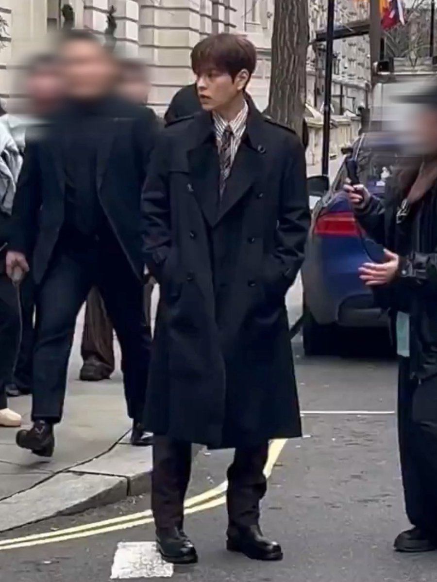 burberry prince.. ♡

SEUNGMIN BURBERRY ROYALTY 
#BURBERRYAW26xSEUNGMIN
#SEUNGMINxBURBERRY