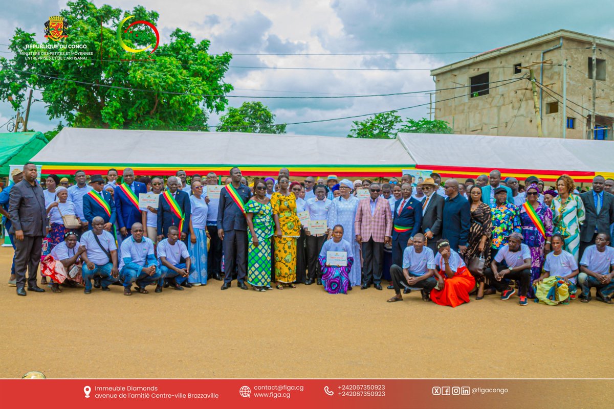 Nkayi | 17 février 2026

Sous le patronage de Mme Jacqueline Lydia MIKOLO, Ministre des PMEA, le programme #KOLISA a permis l’octroi de crédits à 376 acteurs économiques de Nkayi.

Crédits financés par Nkayi INNOV LAB, garantis par le Fonds d’Impulsion, de Garantie et