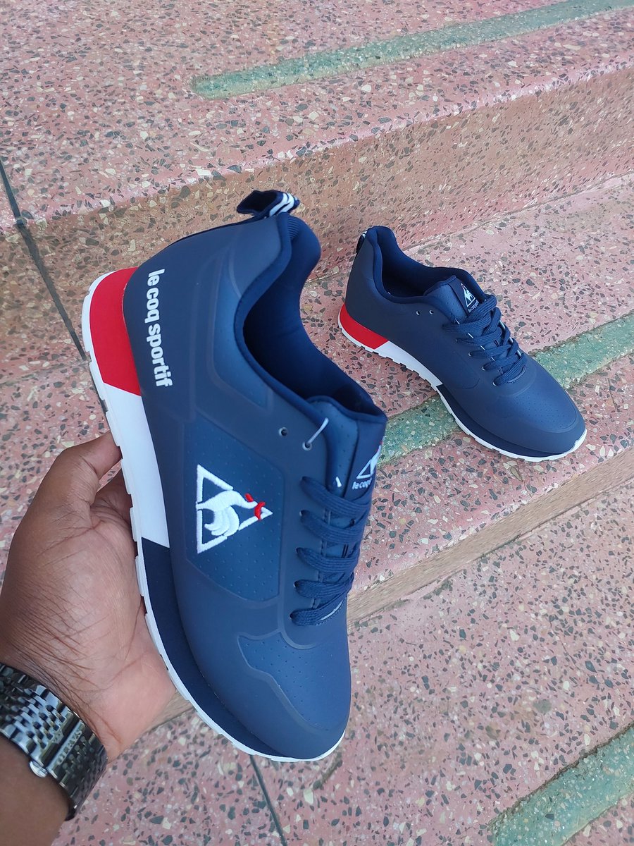 eowino16's tweet photo. @onjolo_kenya Kwa vile bado hauna gari, invest in some good shoes 0716241478 https://t.co/QoWXHKiMIV