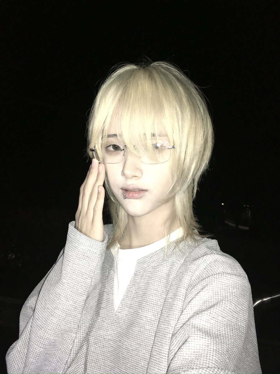 PerAsperaAdAstra tweet media