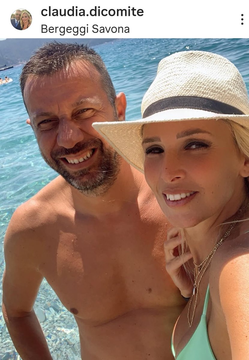 fila_12's tweet image. Se non altro questo almeno ogni tanto sorride.
#torinoFC
#baroniout
#daversa