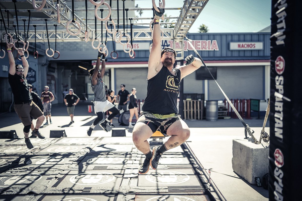 chrishert1's tweet photo. Some photos from the weekend! @SpartanRace @ovrout @ExUmbrisDesigns @AmericanLictor @Garmin @hoka @ShopGOVX #spartan https://t.co/FHgvOcJ4kS