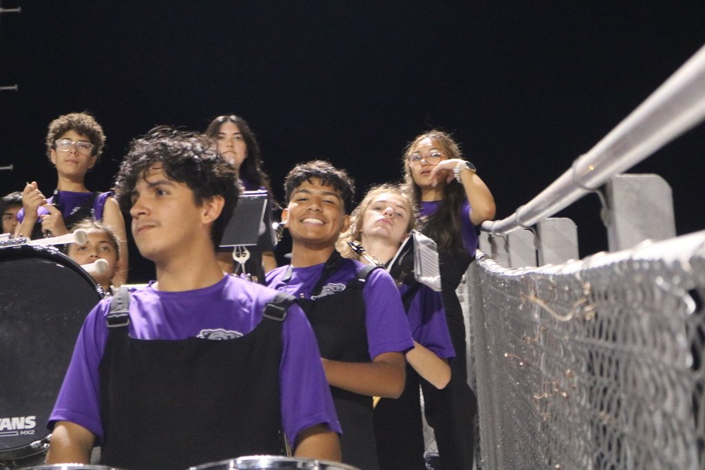 EvermanHS_EISD's tweet image. 🎶🍽️ Support the Everman HS Band!

Join the EHS Band Booster Club on Monday, Feb. 23 at Texas Roadhouse - Burleson for a fundraiser night!
Eat great food &amp;amp; support our band students — a portion of proceeds benefits the program! 🥁🎺💙

#EvermanPride #SupportTheBand