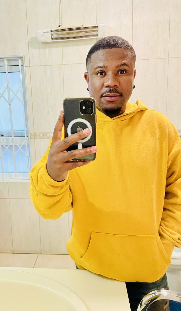 TSemodi's tweet photo. Goodnight https://t.co/kryaPm7e7c
