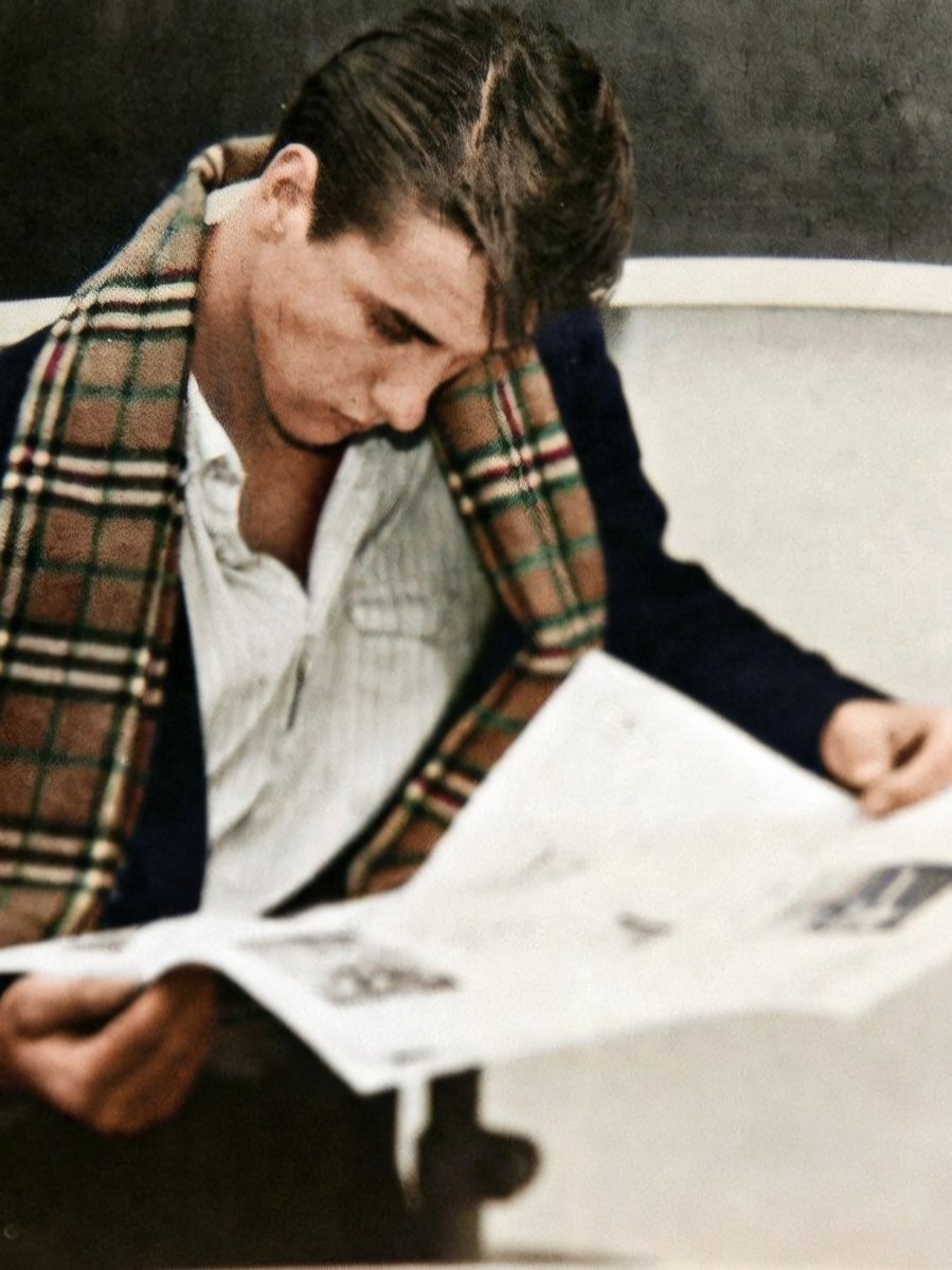 I went to the same Richie Rich high school in affluent Marin as Gavin Newsom, and now this prick is telling Blacks he grew up poor and 'relates' to them because he's dumb like them?

Driving luxury German cars, Gavin &amp; his crew never hung with minority trailer-park kids like me!