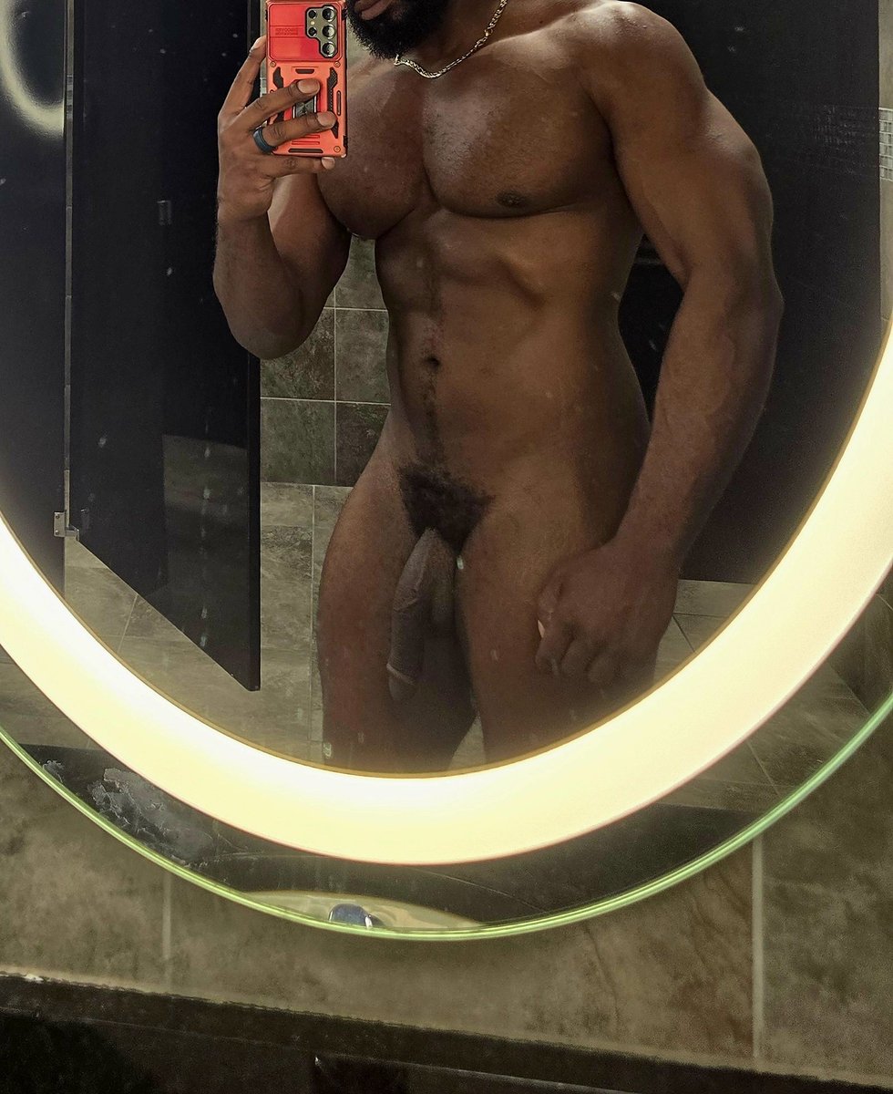 TUCKER AND DADDY!! tweet media