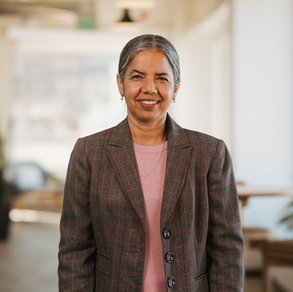 CIOonline's tweet image. Sunita Verma pulls no punches — AI isn’t failing, but people are failing with it.
See what leaders must fix before investing another dollar in AI.
👉 spr.ly/6014hmi8i
#FoundryExpert #TechLeadership #DataQuality