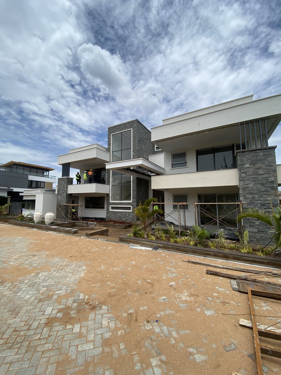 Aplus_interiors's tweet photo. We conducted a progress check at our Tatu City project. The wall cladding installation has been successfully completed with excellent workmanship. The project is progressing well, and we will continue to share more updates as work advances

#aplusification #aplusinteriors https://t.co/V6DM0VhMIf