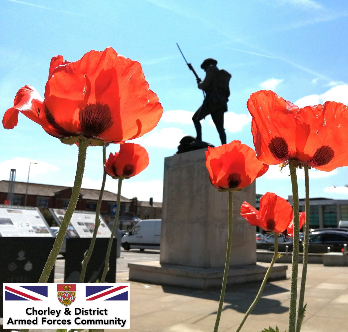 StuartAClewlow's tweet photo. On this day 111 years ago, just over 200 men of the 'Chorley Pals' (East Lancashire Regiment) marched through #Chorley and left to continue with training in Wales before eventually heading to the trenches of France.
#Lancashire #localhistory #armedforcescommunity #accringtonpals https://t.co/4WjKgZwEDr